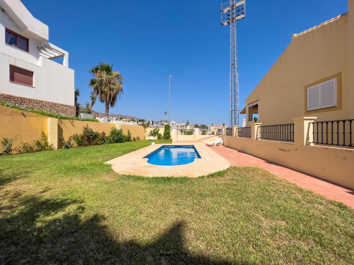 Casa Miso Nerja Villa Luaran gambar